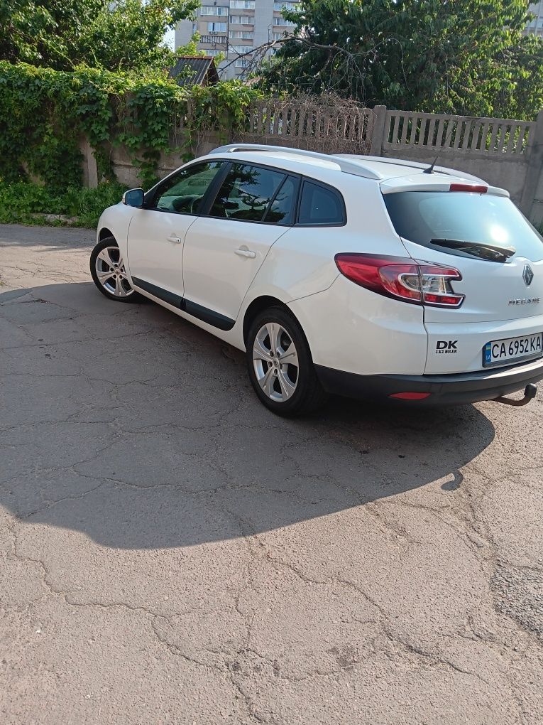 Рено меган 2012р 1.5д