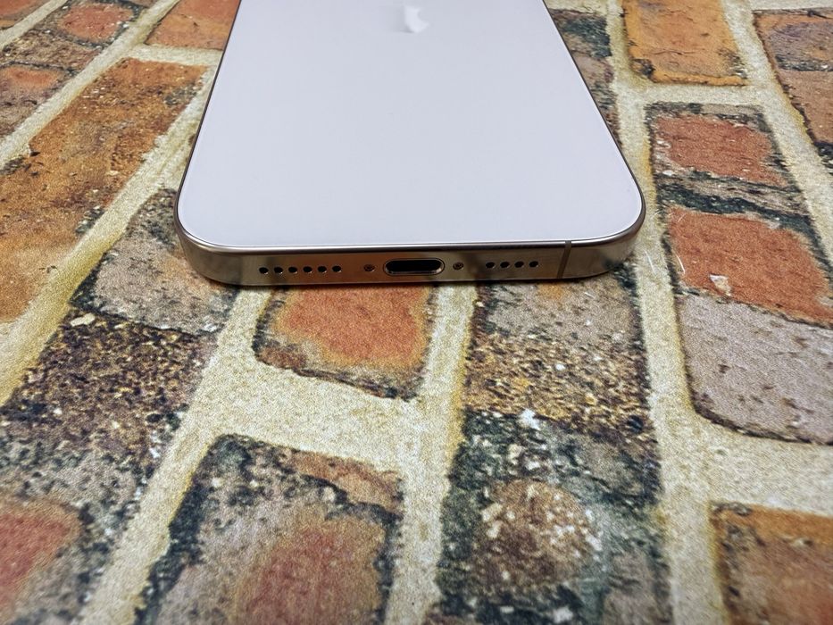 Iphone 16 Pro Max 256gb neverlock Desert Titanium Global 1120$