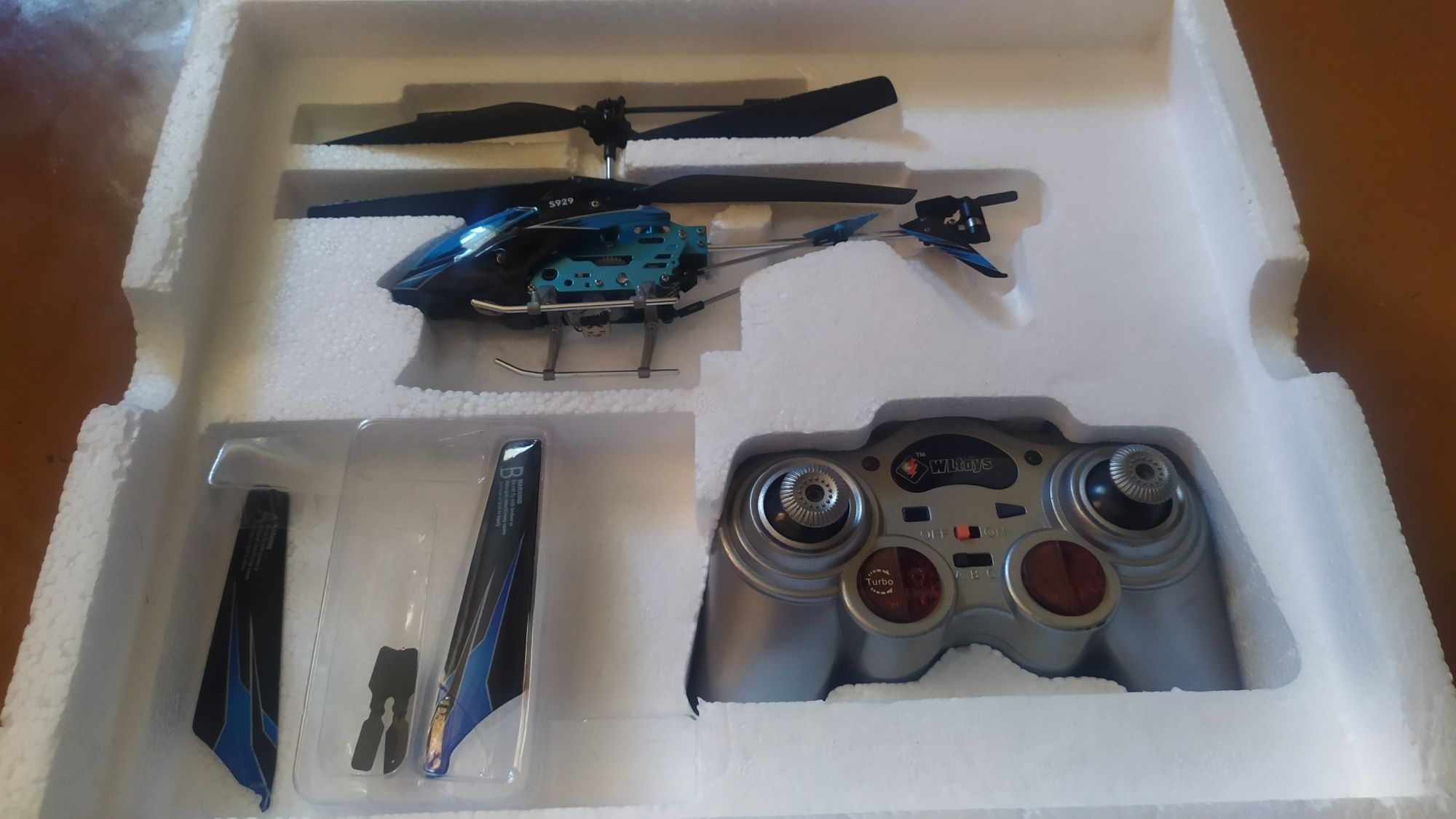 Радиоуправляемая модель вертолёта соосной схемы Wltoys WL Toys s929