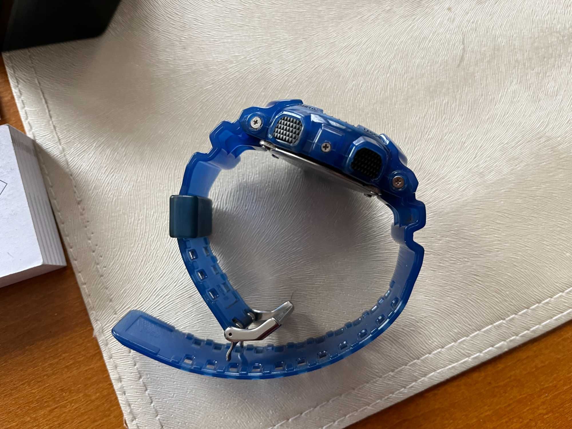 Zegarek Casio GA-110CR
