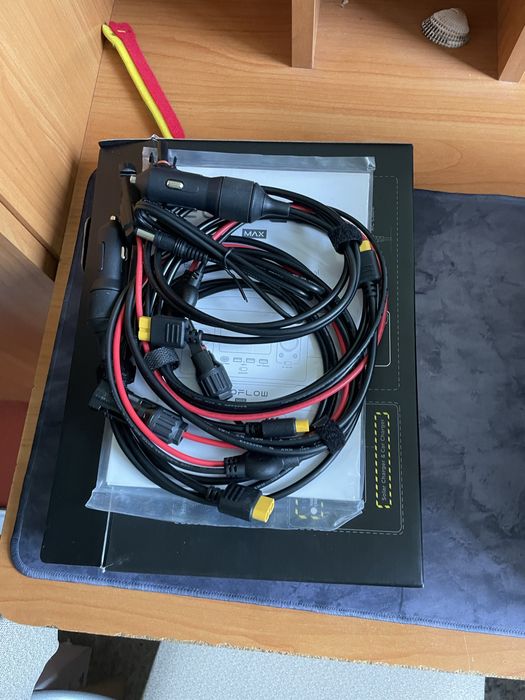 Зарядна станція ecoflow river max під ремонт або запчастини