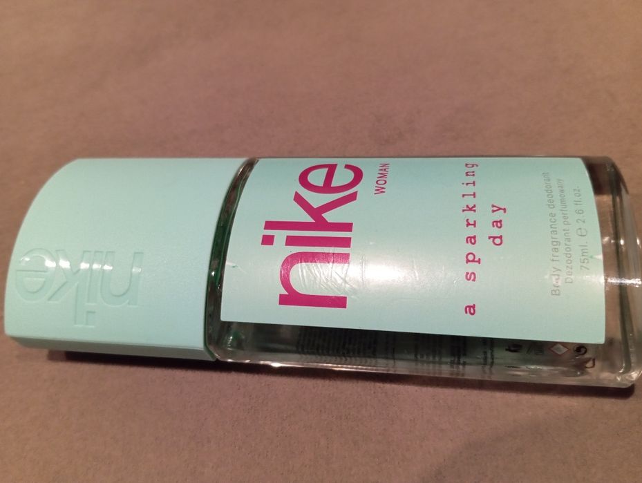 Nike Woman Dezodorant Perfumowany Nowy a parking day