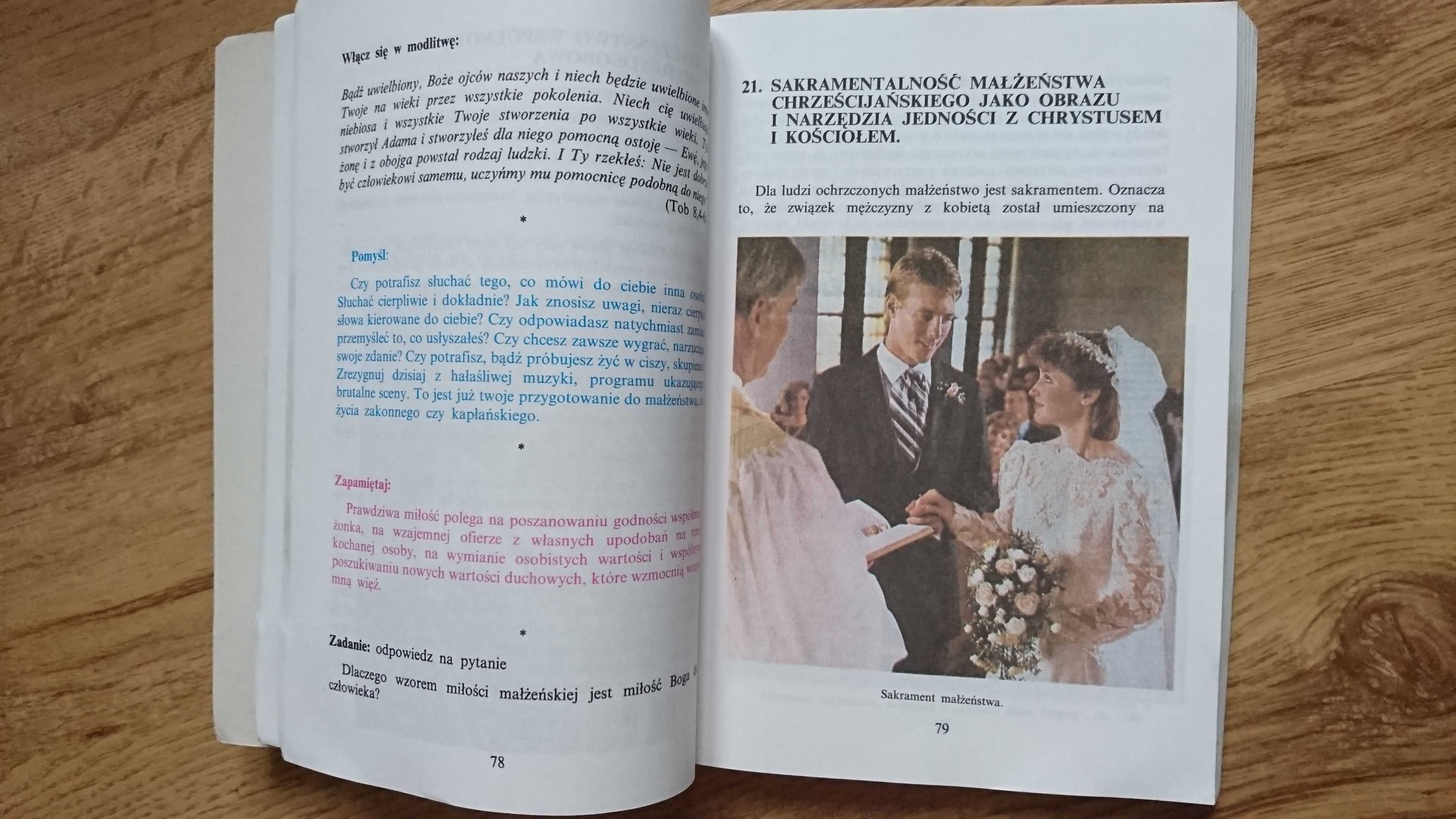 książka Chrystus drogą,prawdą i życiem pomoc katechetyczna do klasy 8