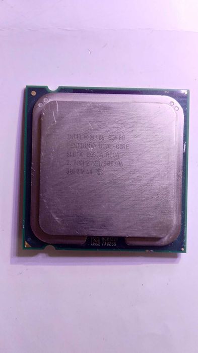 Процессор Intel Pentium Dual Core E5400 2.7GHz/2MB/800MHz