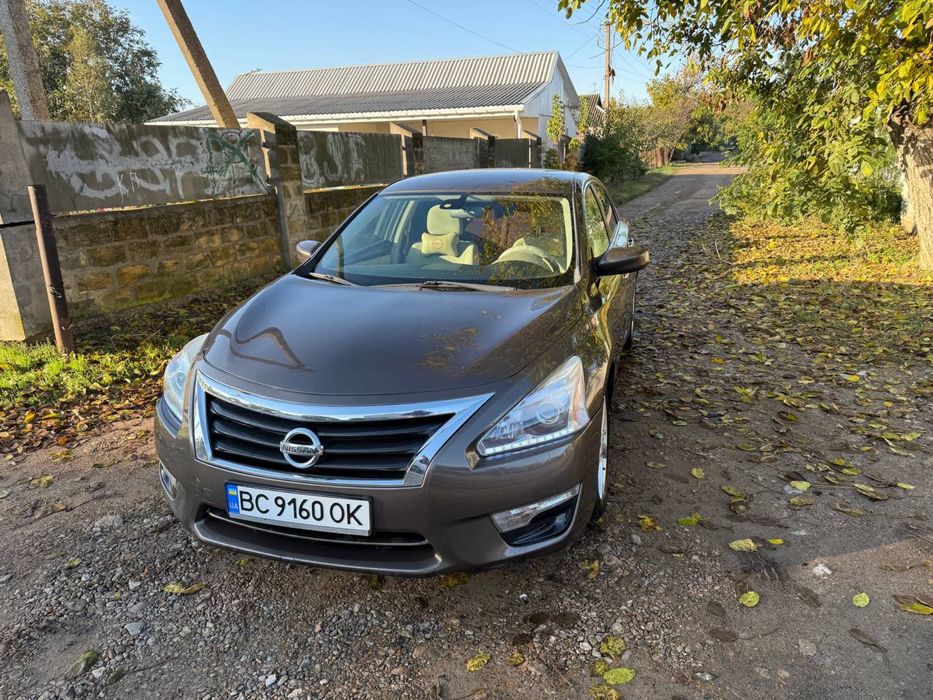 Nissan Altima 2013 год