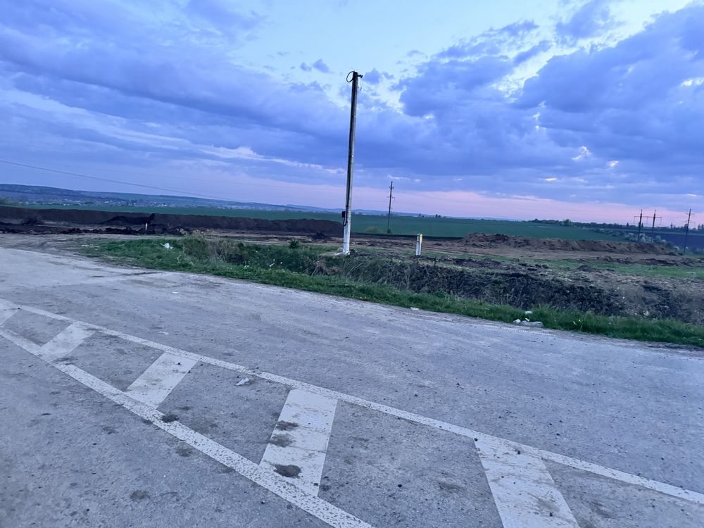 Продам 1,5 гектари попри обʼїздну М12 Стрий-Кіровоград-Знамʼянка