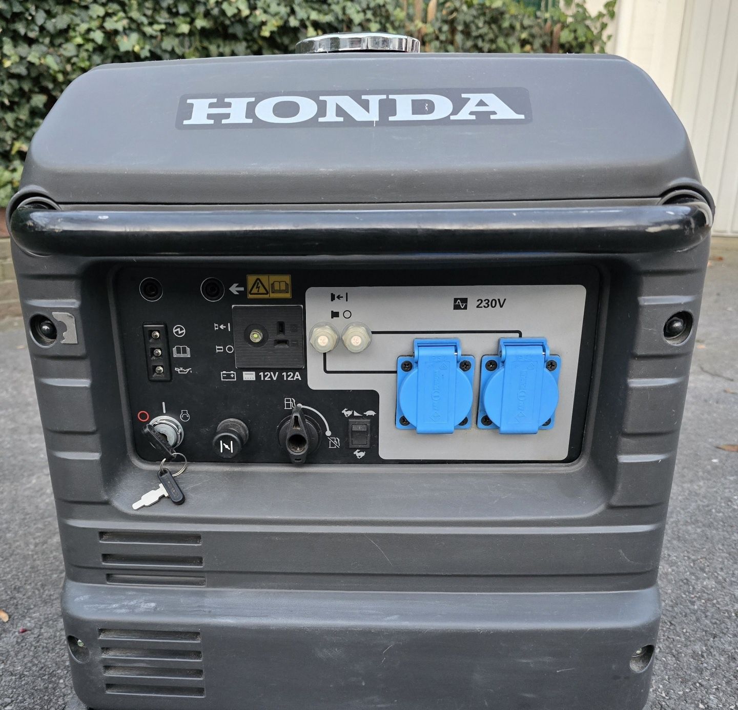 Honda EU30is Generator prądu Agregat 2.8kW Stromerzeuger