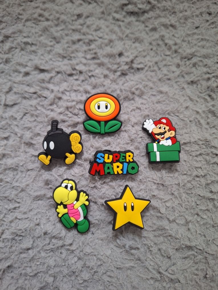Przypinki Mario Bros do Crocs piny jibbitz charms ozdoby dodatki