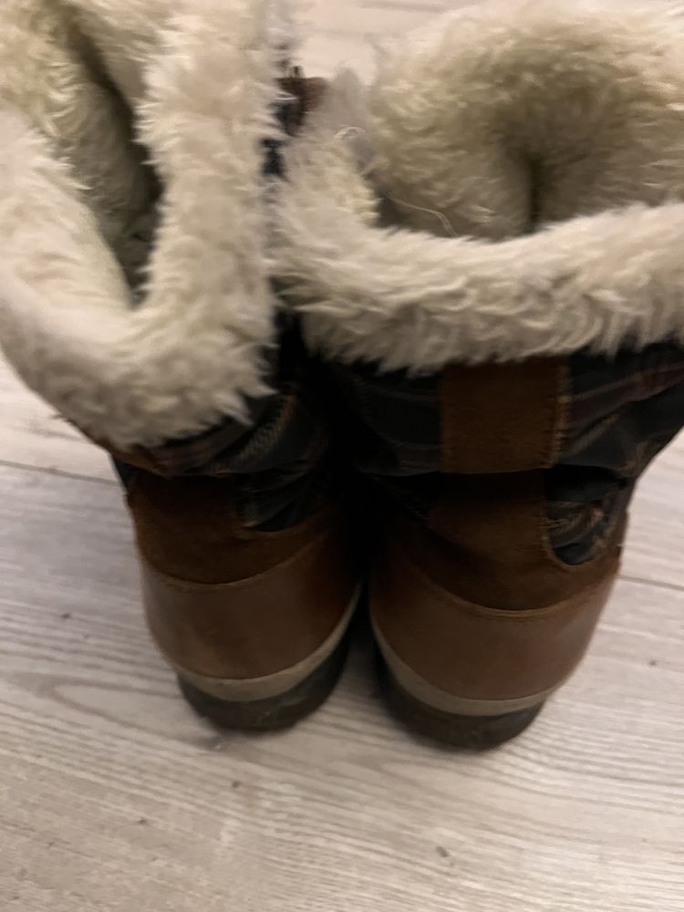 Buty zimowe, śniegowce GEOX rozmiar 37