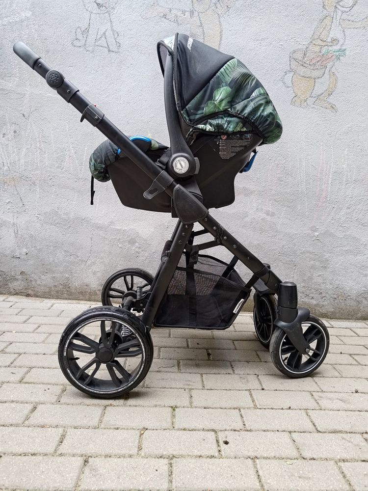 Wózek dziecieci 3w1 BabyActive + baza isofix  do fotelika