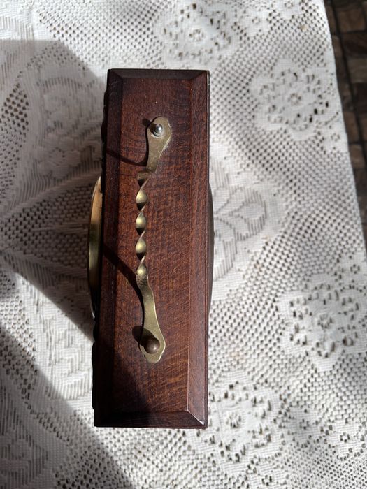 Годинник деревʼяний