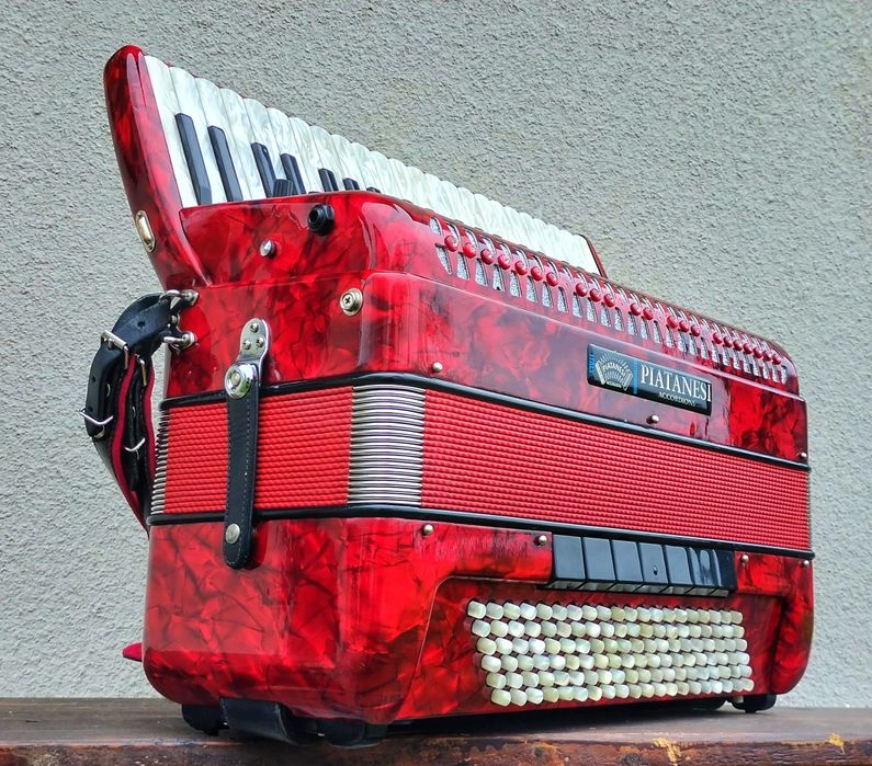 Włoski akordeon Piatanesi Ottavianelli Musette - świetny stan !