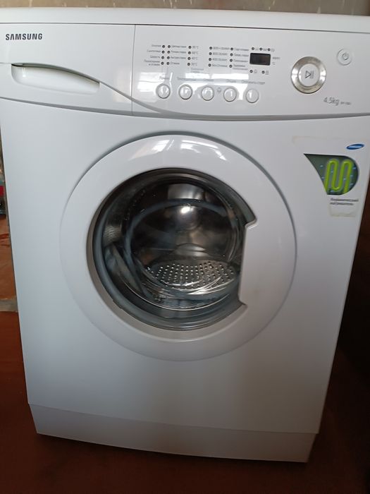 Продам пралку Samsung в гарному стані