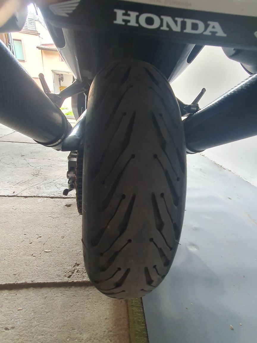 Honda cbr 1100xx