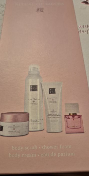 Rituals sakura zestaw z perfumami