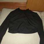 Top preto, curto