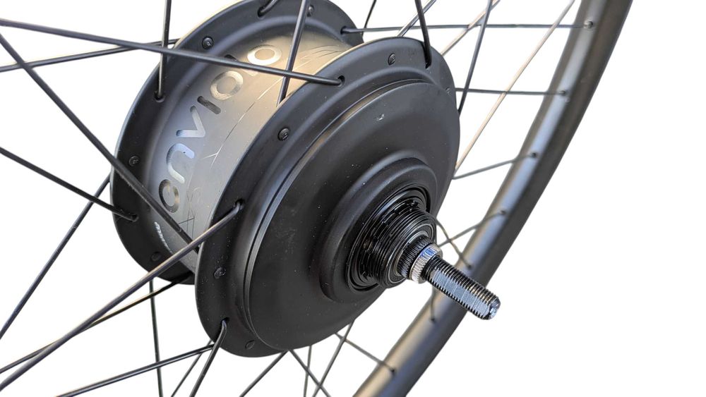 Piasta Nuvinci Enviolo Trekking,  koło 27,54'' DT Swiss U 663,  (974)