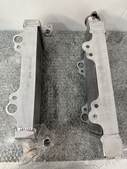 Chłodnice cieczy Rieju MRT / MRT Pro