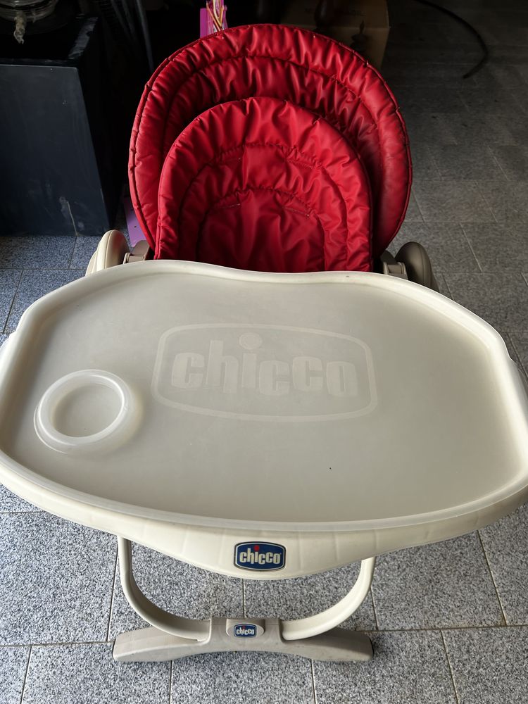 Cadeira refeicao chico