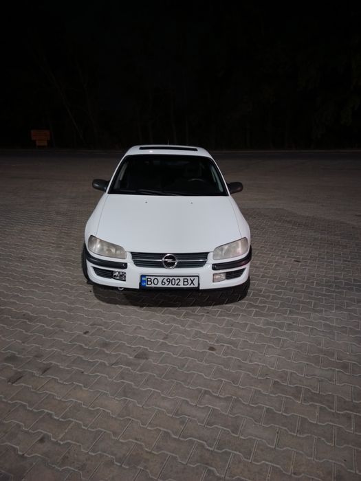 Opel Omega B 2.0 бензин