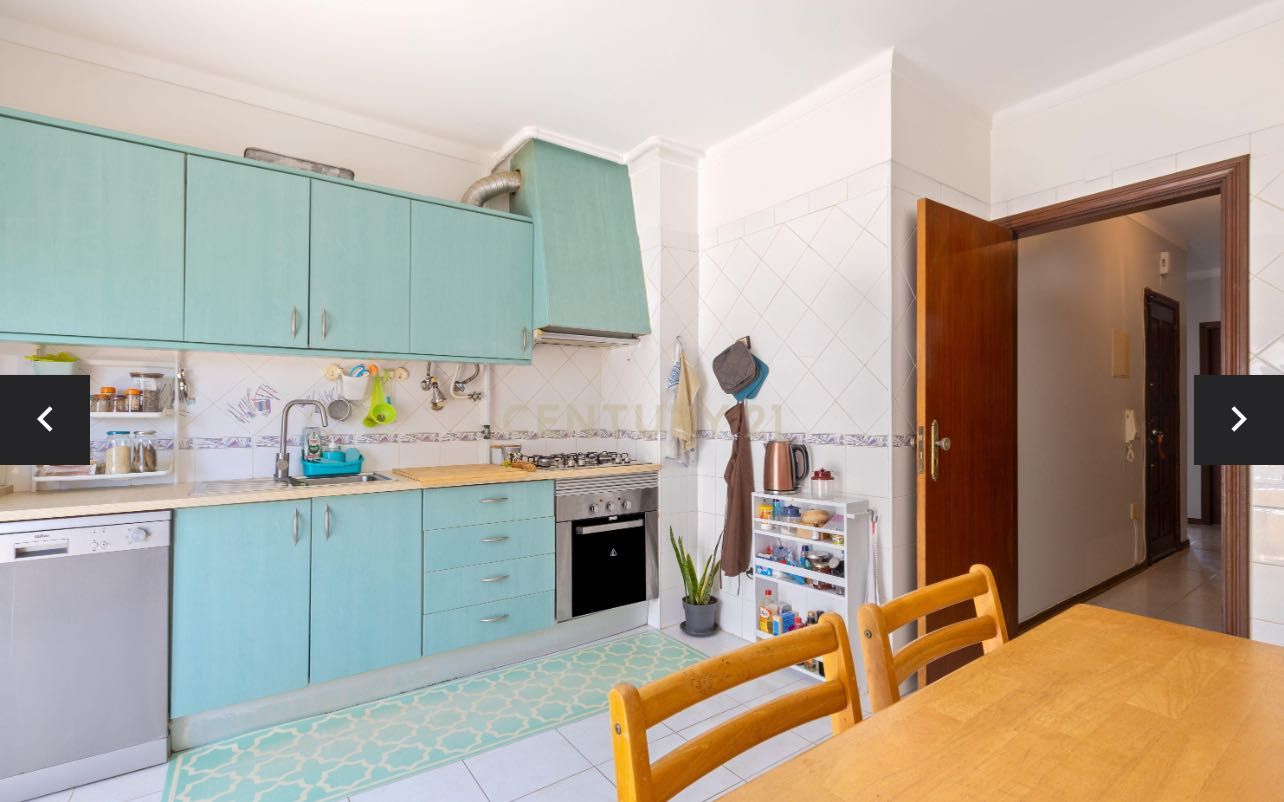Arrendo quarto para senhora