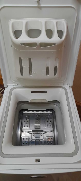 стиральная машина б/у Whirlpool  AWE 6515