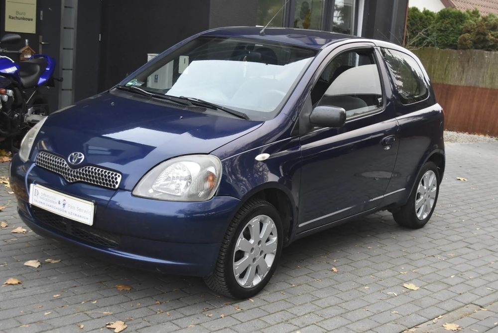 Toyota Yaris Benzyna - Zarejestrowany - DomiVita - Możliwa Zamiana