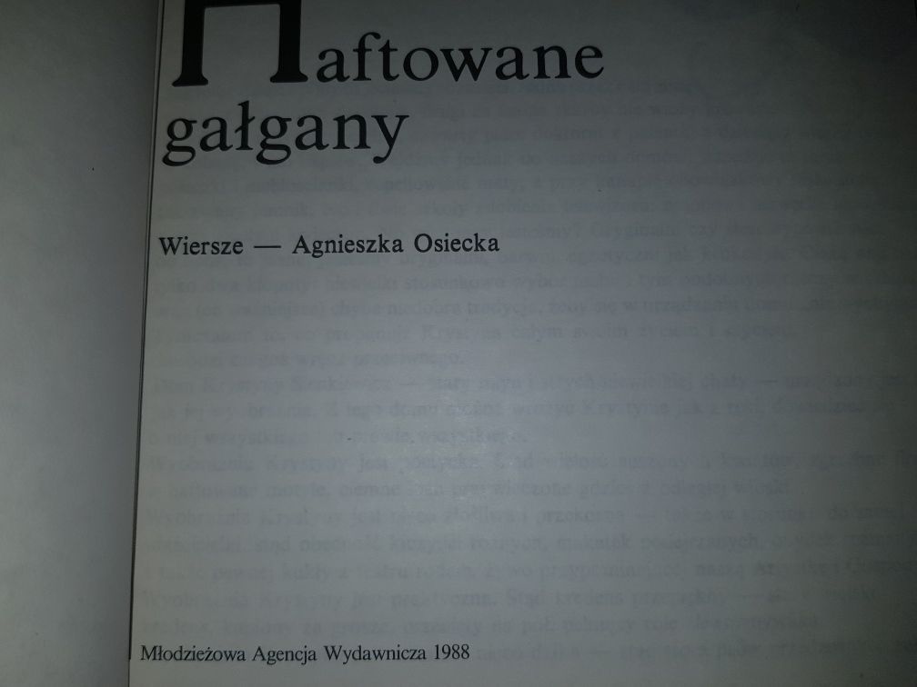 Haftowane gałgany. Krystyna Sienkiewicz.