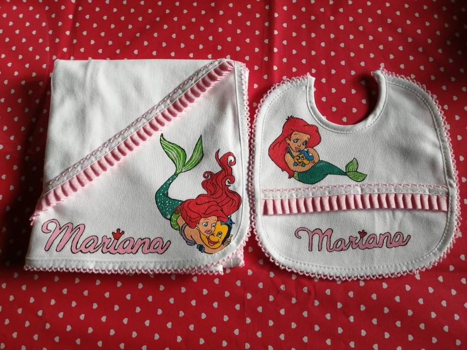 Babete + fraldinha pintura feira à mão em tecido