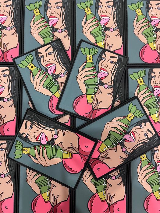 Патч шеврон ПВХ дівчина