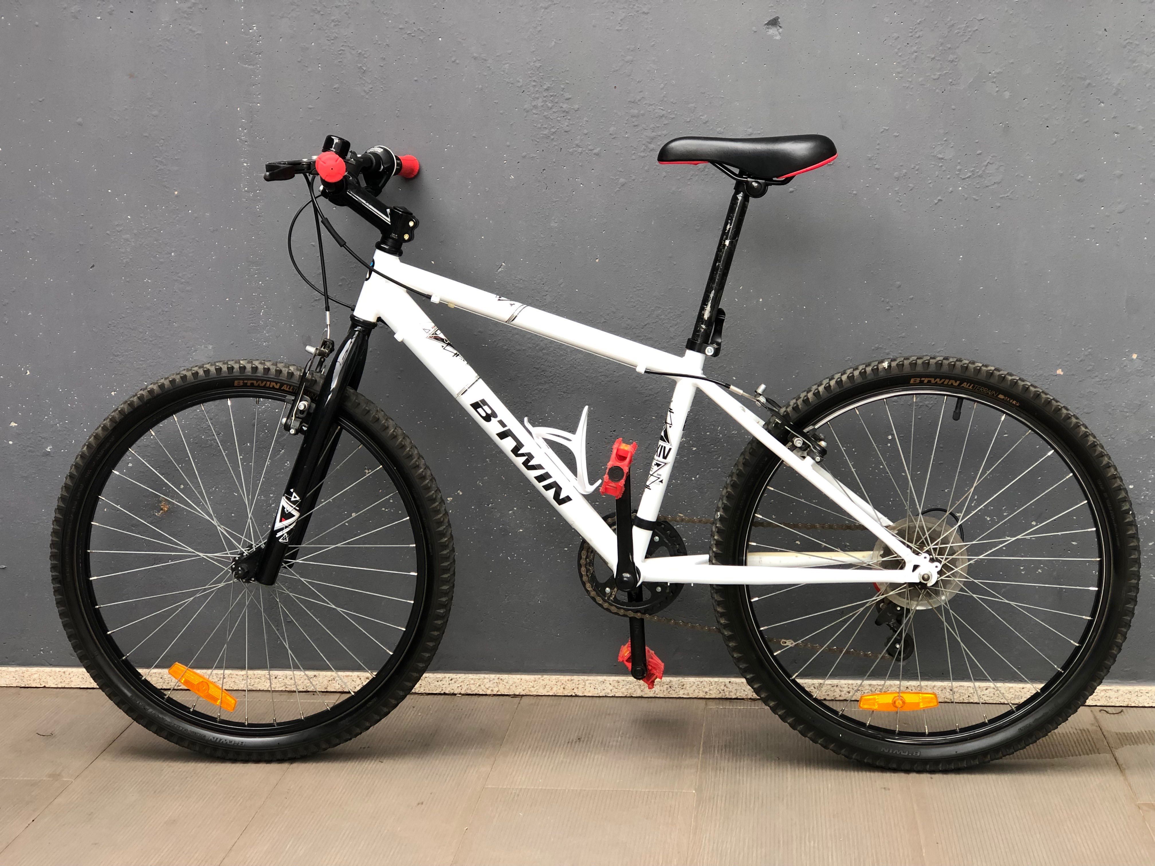 Bicicleta Btwin RockRider 300 Roda 24 como nova - Em Excelente Estado