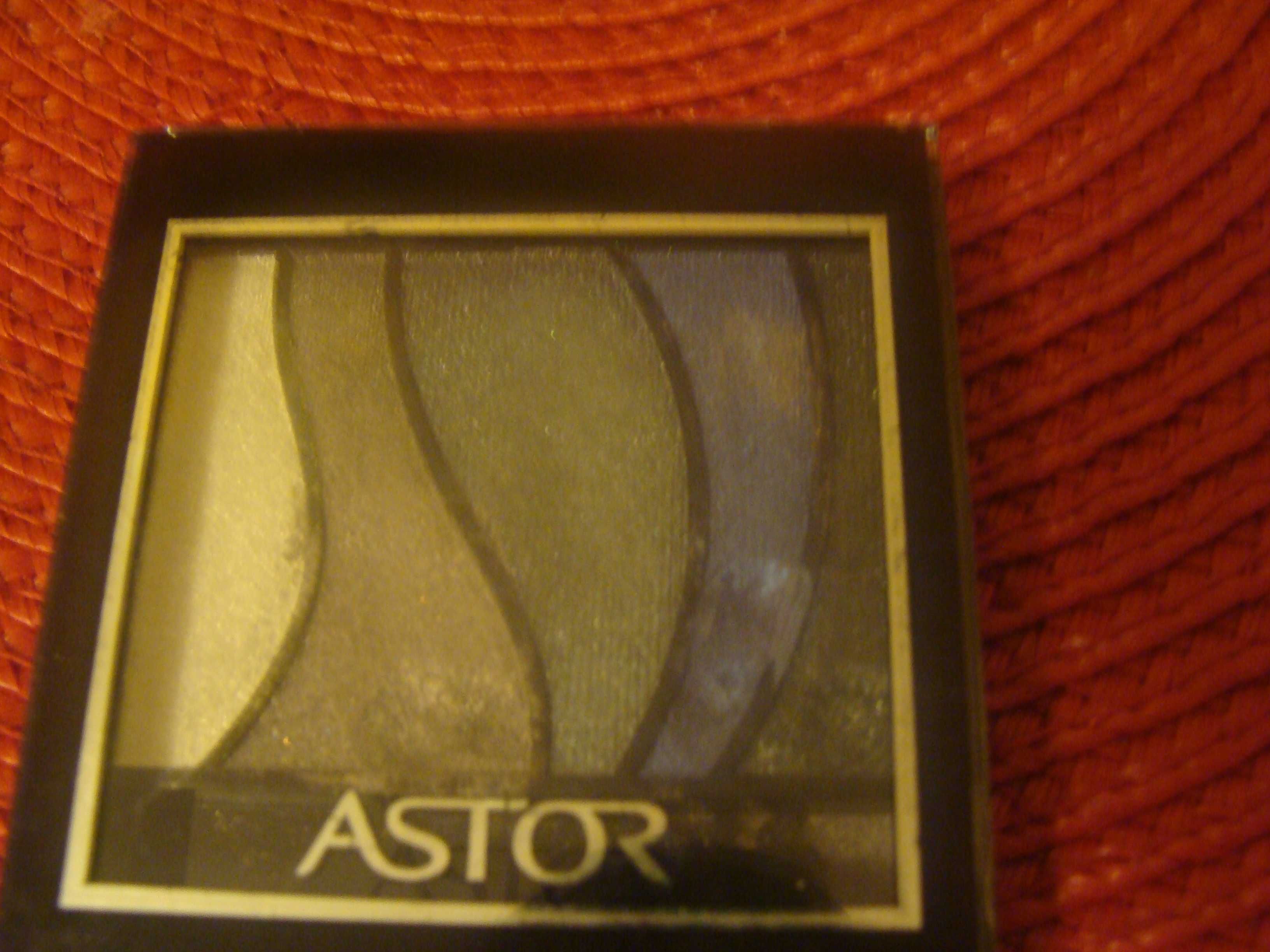 cienie do powiek Astor