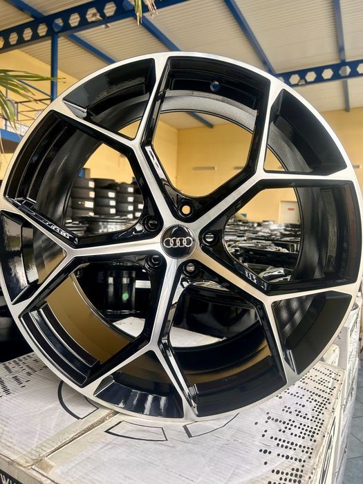 Felgi aluminiwe 22 cali Audi A8 Q7 Q8 S8 SQ7 SQ8