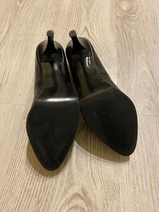 But-s czółenka, czarne, rozmiar 40 (39)