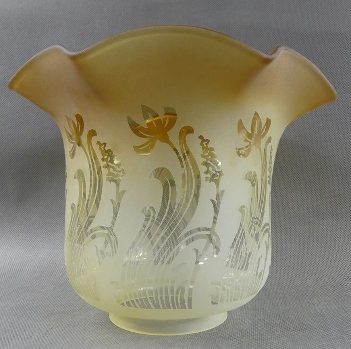 Miodowy TULIPAN klosz LAMPA NAFTOWA 8,9 cm