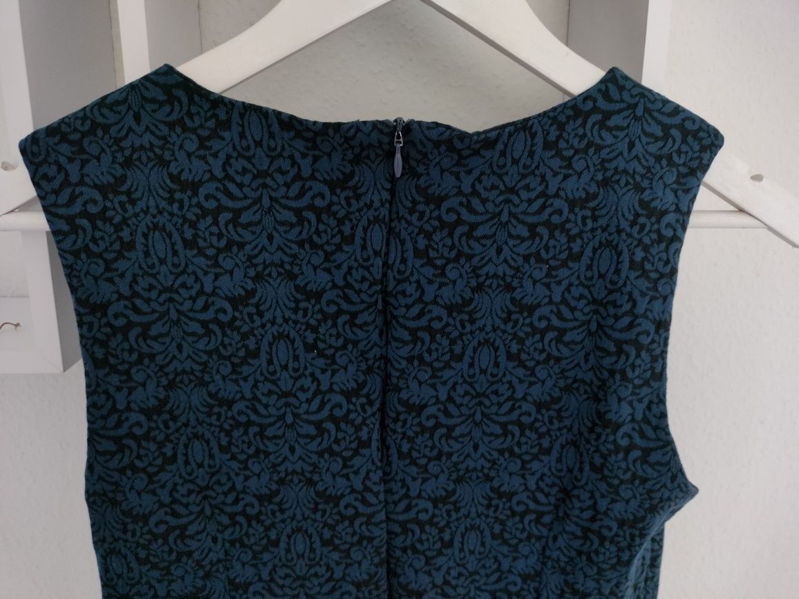 Elegancka sukienka rozmiar 38/M