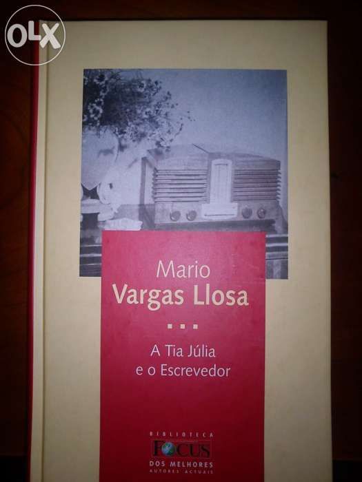 Livro "A Tia Júlia e o Escrevedor" Mario Vargas Llosa