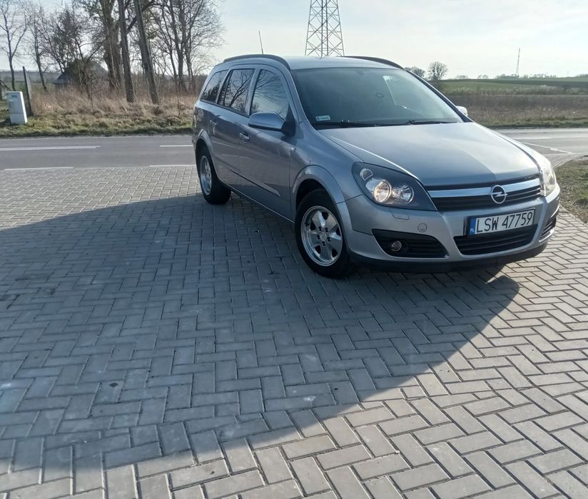 Opel Astra Opel Astra H 1.6 Benzyna Gaz kombi bardzo ładny stan
