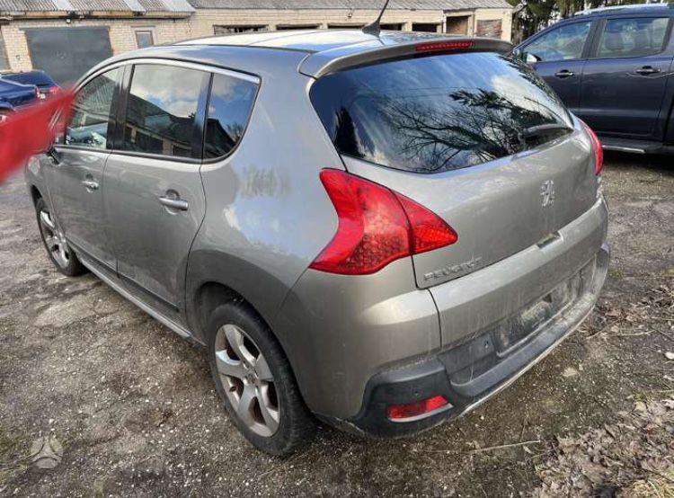 Запчастини на   Peugeot 3008 Peugeot 5008 Peuge