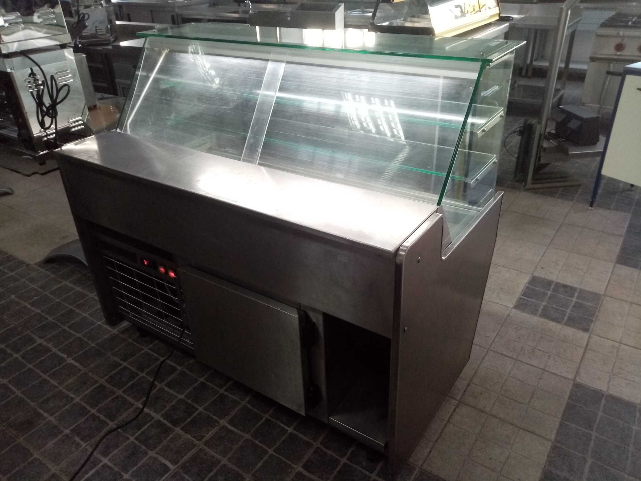 ACM1435 - Vitrine expositora refrigerada com 1,4m - Usada