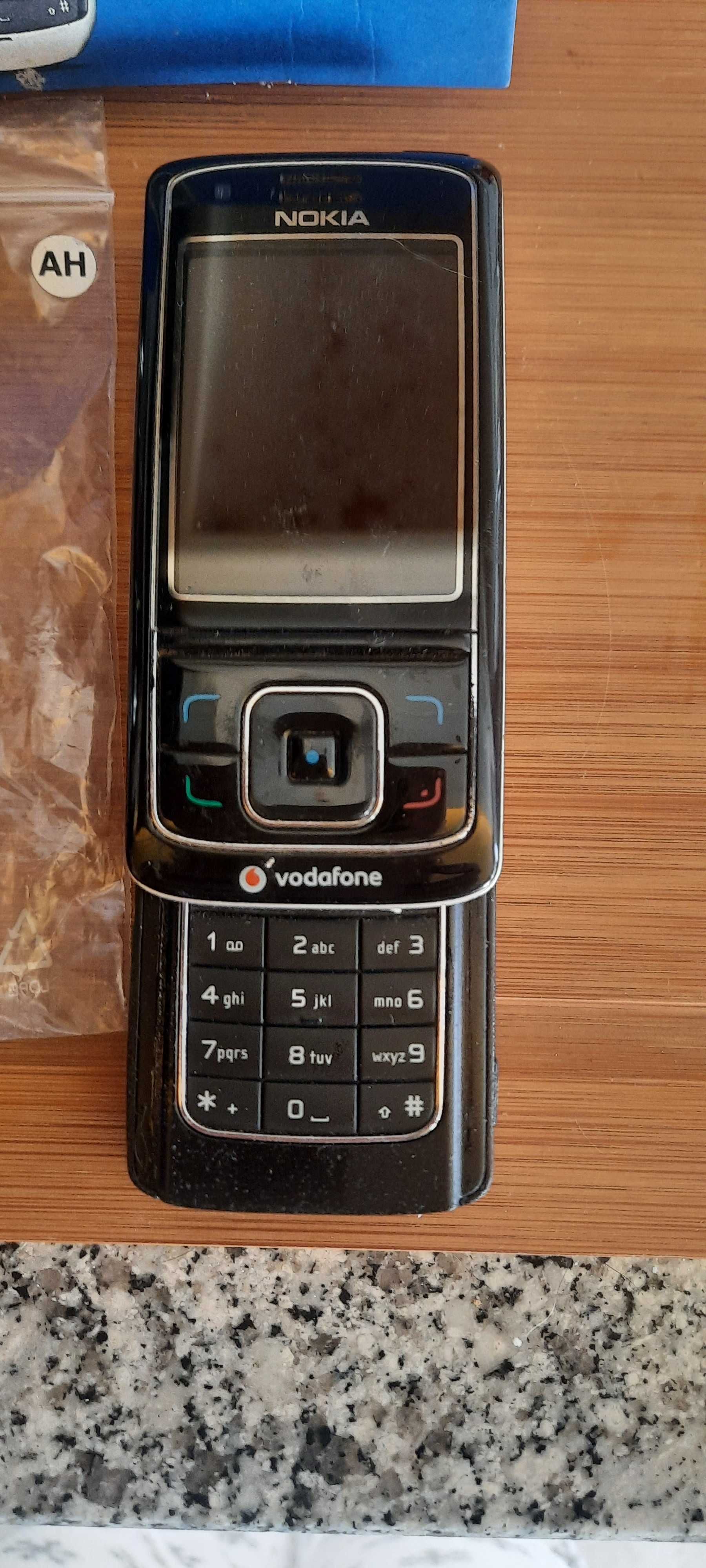 Vendo Telemóvel NOKIA 1800