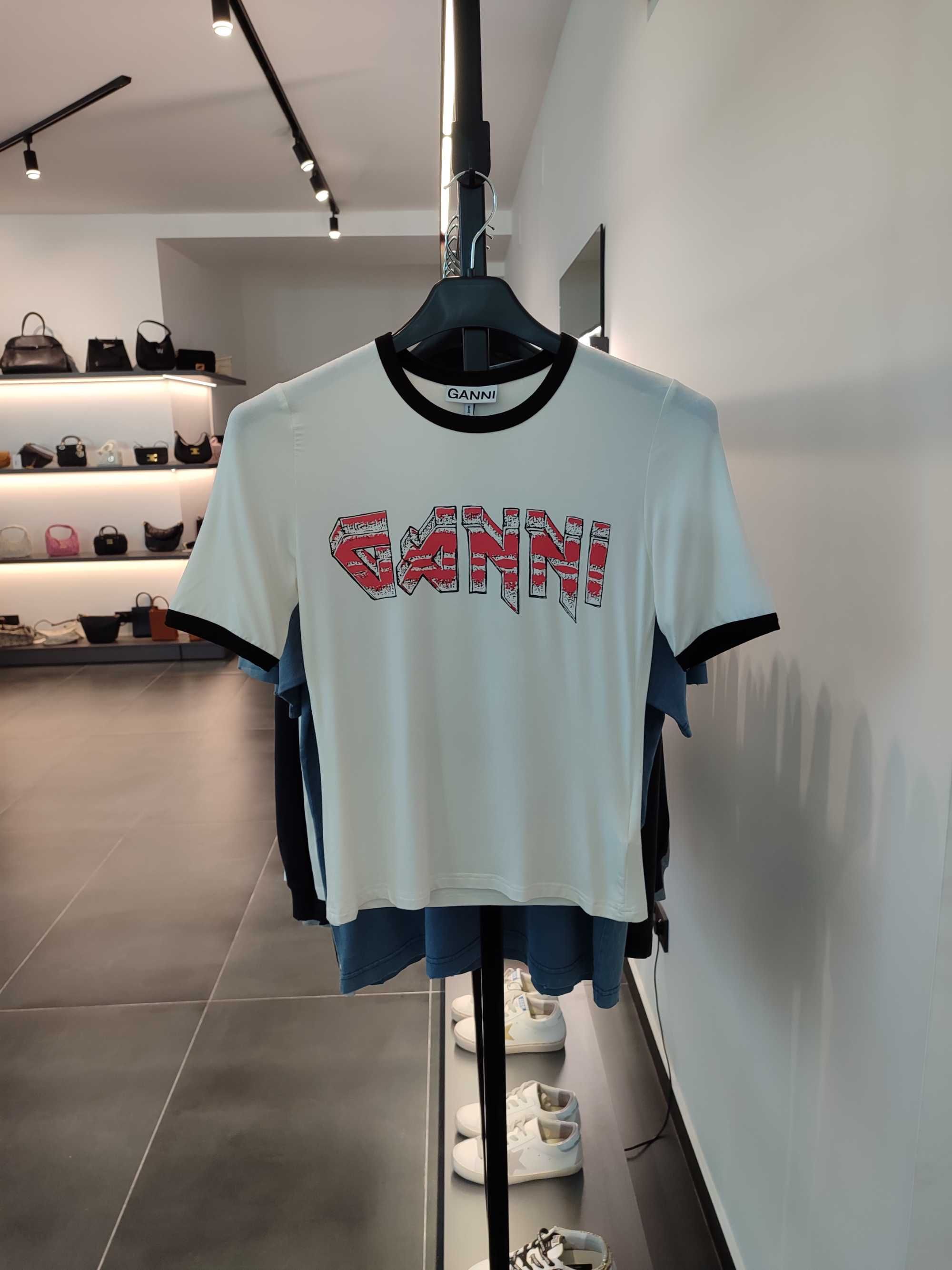 Футболка GANNI Fitted T-Shirt Egret