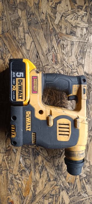 Młotowiertarka dewalt dch 253 Aku 5ah
