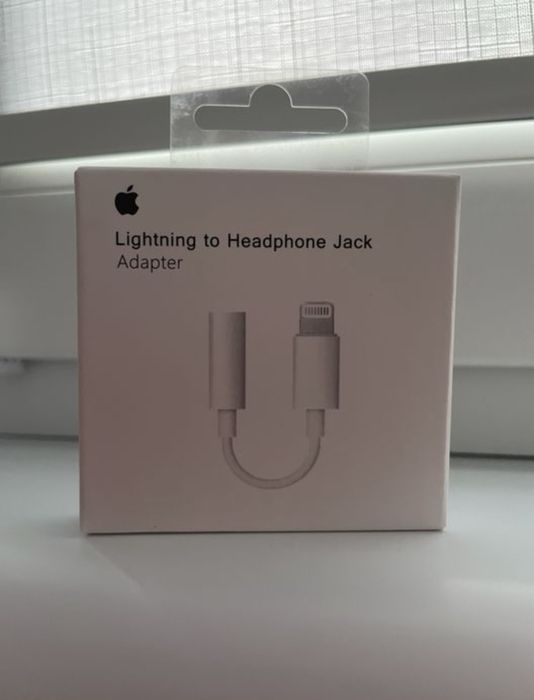 Переходник на телефон iphone адаптер lightning 3.5 мм джек