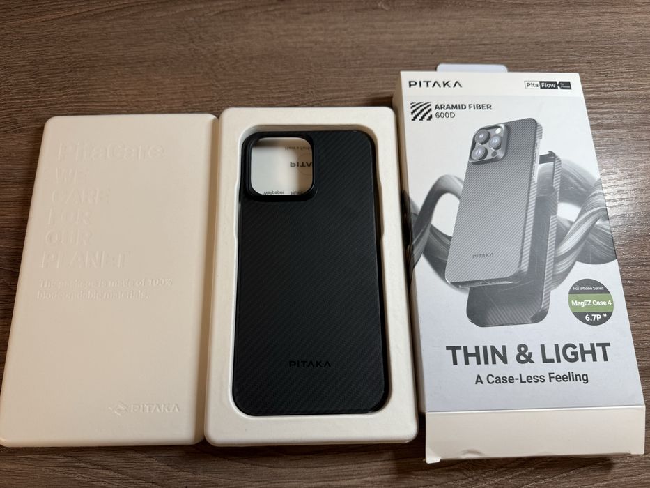 Оригінальний чохол pitaka на Iphone 15 proMax