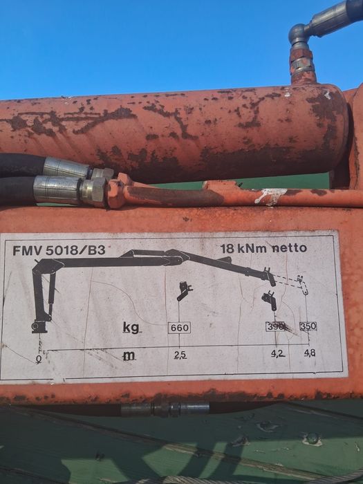 Dźwig leśny Żuraw FMW 5018 hds  + przyczepa5-7 ton  HDS Ramię 5 m