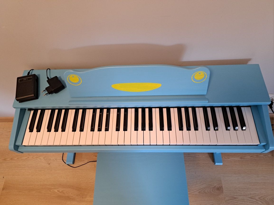 Pierwsze pianino dla dziecka Artesia FUN-1 (jak nowe) + GRATIS