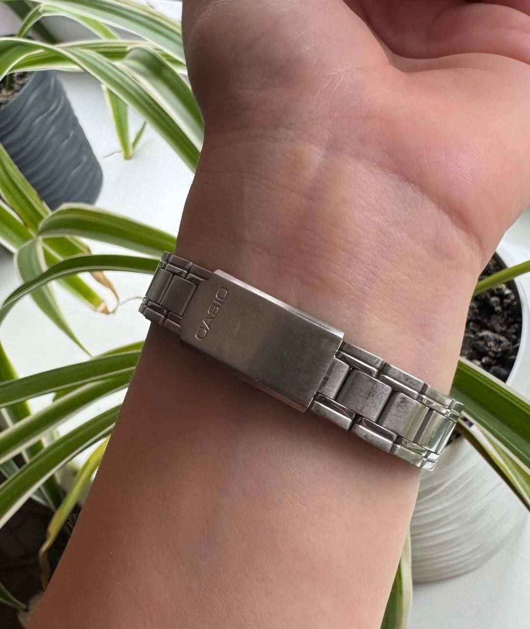 Продам часи CASIO