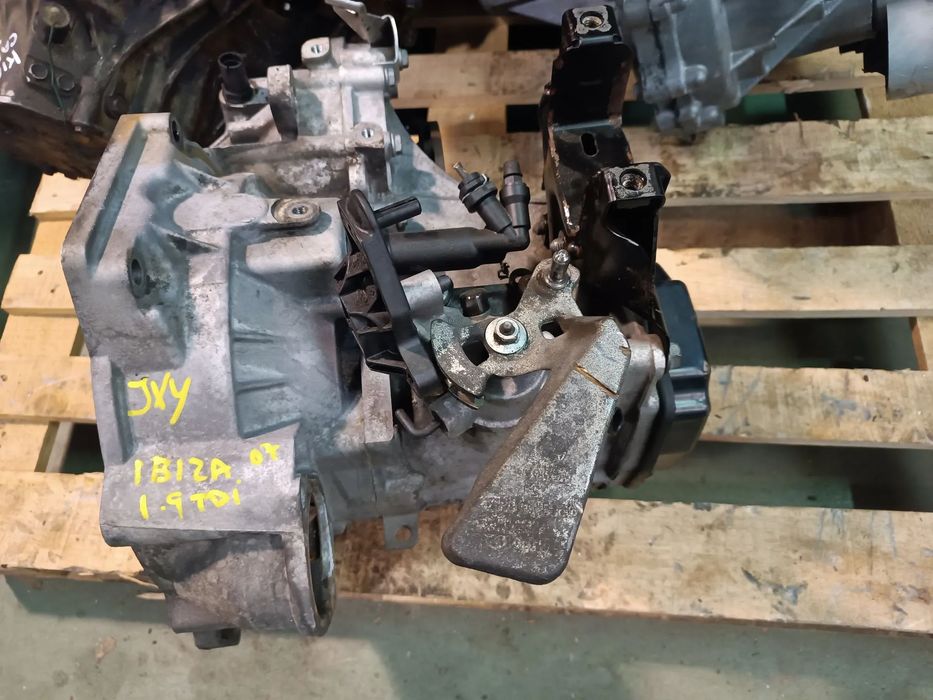 CAIXA DE VELOCIDADES SEAT IBIZA 6L / VOLKSWAGEN POLO 9N 1.9TDI 100CV JXY / GGU