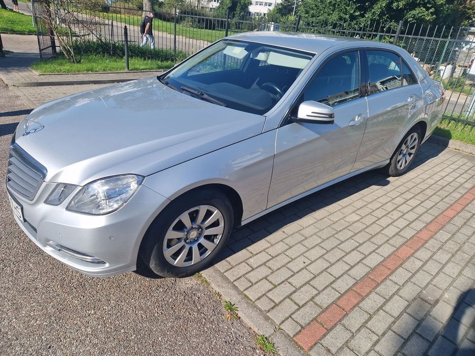 Mercedes-Benz Klasa E Mercedes-Benz CDI 220 D W212